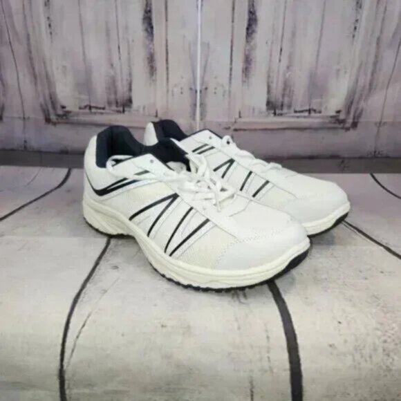 Freedom Fit Zone White Sneakers - Picture 4 of 7